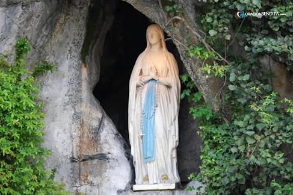 Preghiera Alla Vergine Di Lourdes